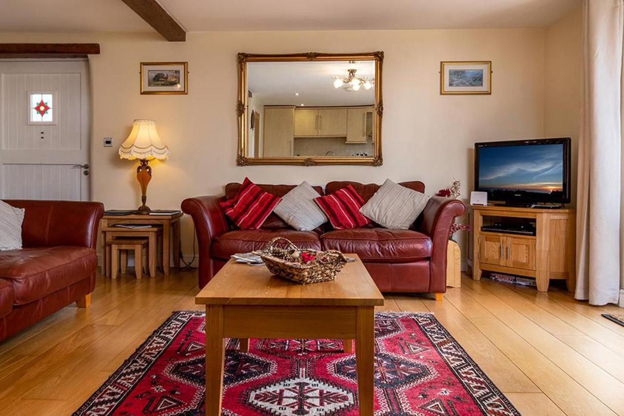 Tregarnedd Cottage Llangefni Bagian luar foto