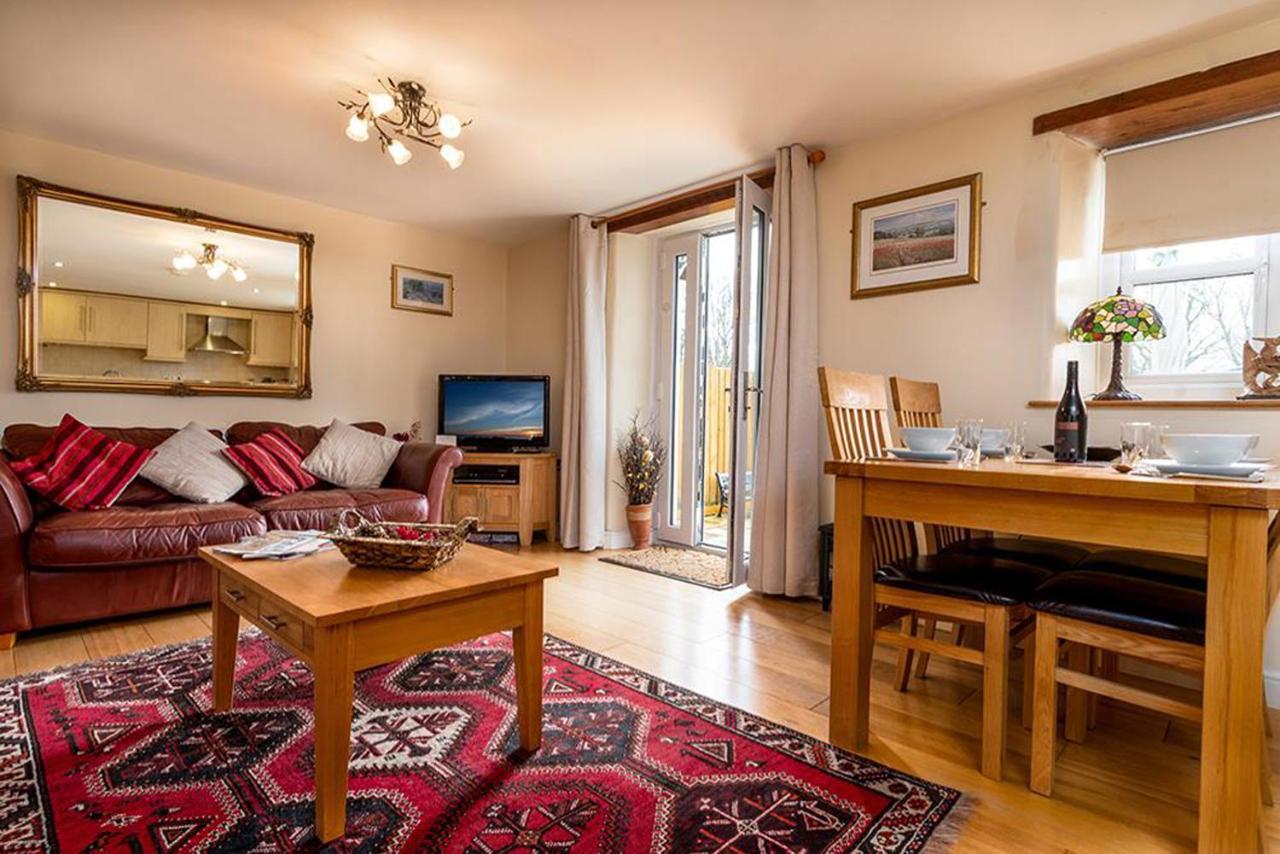 Tregarnedd Cottage Llangefni Bagian luar foto
