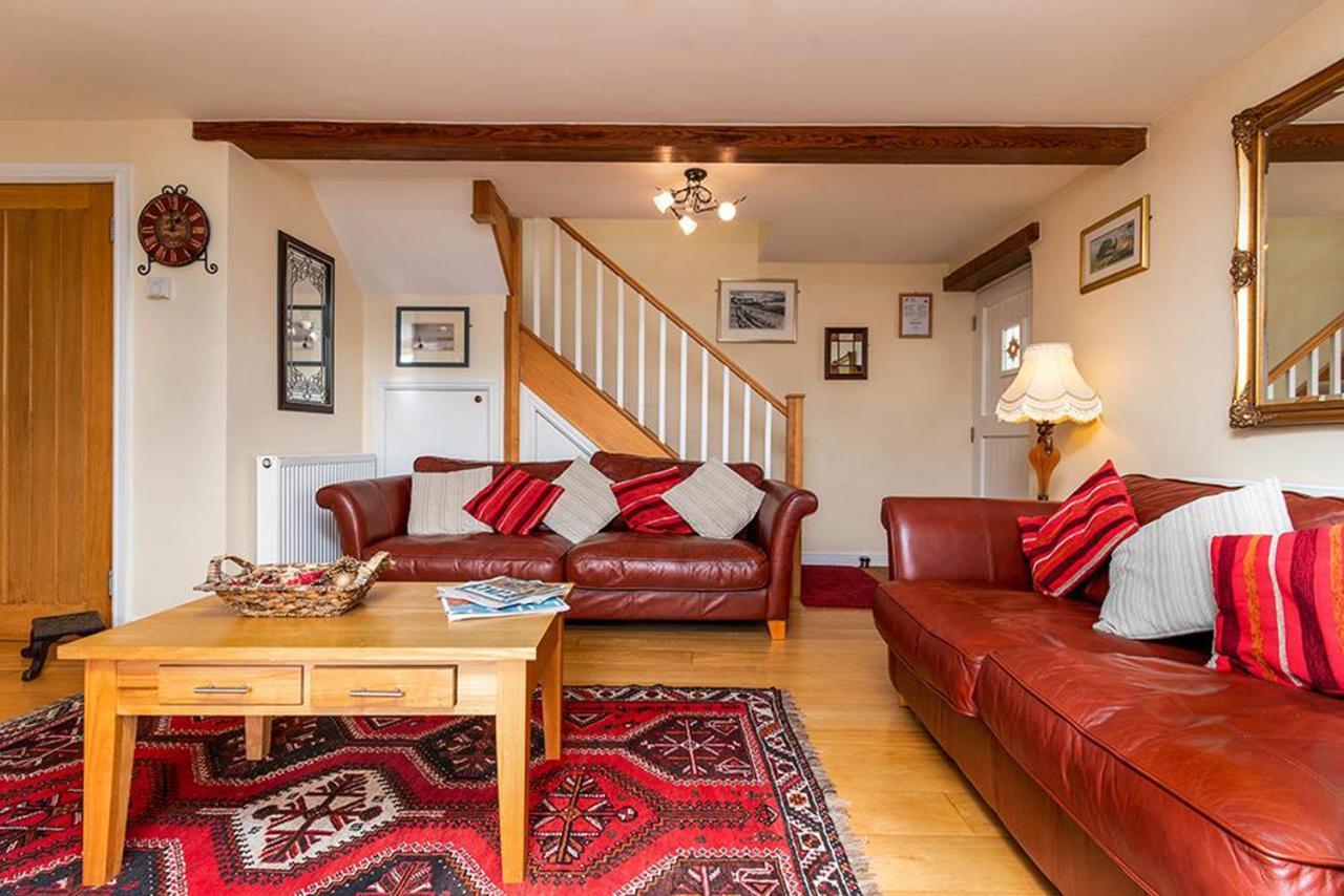 Tregarnedd Cottage Llangefni Bagian luar foto